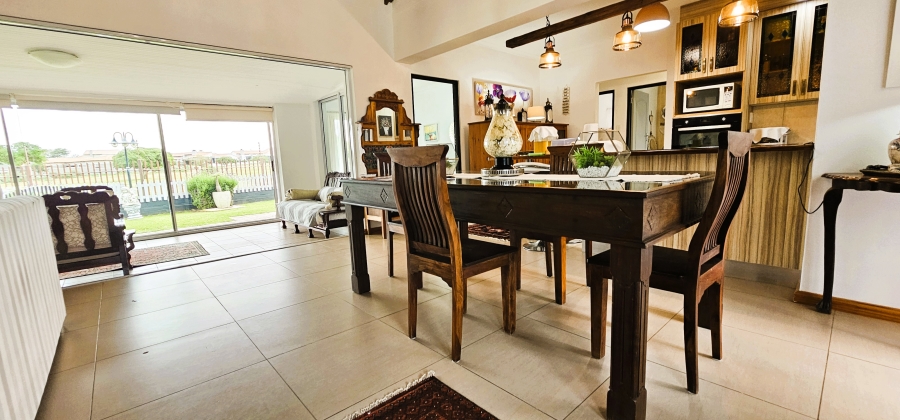 4 Bedroom Property for Sale in Country Club Western Cape